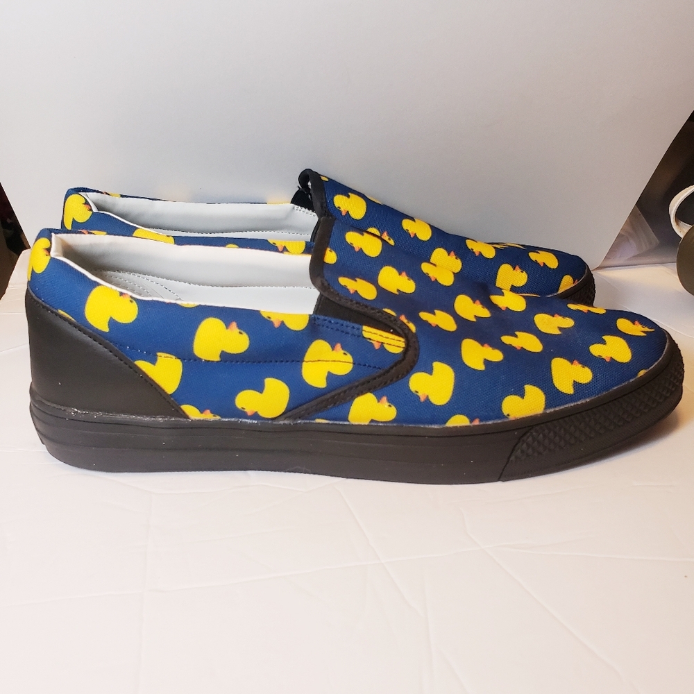 Men's Canvas Yellow Duck Pattern Graphic Slip on Sneakers